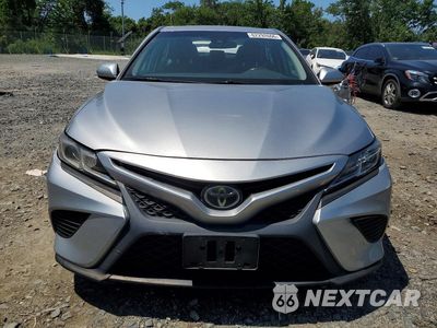 Piąte zdjęcie samochodu w środku: 2019 TOYOTA CAMRY SE VIN:4T1B11HK8KU162435 - miniatura