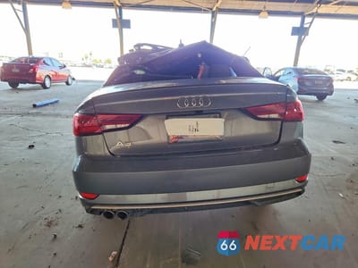 Zdjęcie 6 z 12 samochodu: 2018 AUDI A3 PREMIUM VIN:WAUAUGFF0J1034266 - miniatura