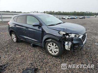 Czwarte zdjęcie samochodu z boku: 2019 HYUNDAI TUCSON SE VIN:KM8J23A41KU894888 - miniatura