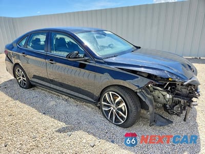 Czwarte zdjęcie samochodu z boku: 2025 VOLKSWAGEN JETTA SE VIN:3VW7X7BU3SM048186 - miniatura
