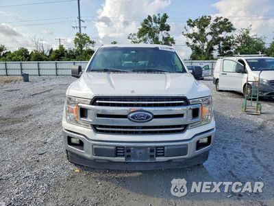 Piąte zdjęcie samochodu w środku: 2018 FORD F150 SUPERCREW VIN:1FTEW1C55JKD17392 - miniatura