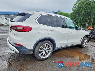 Trzecie zdjęcie samochodu z tyłu: 2021 BMW X5 XDRIVE40I VIN:5UXCR6C06M9G65327 - miniatura