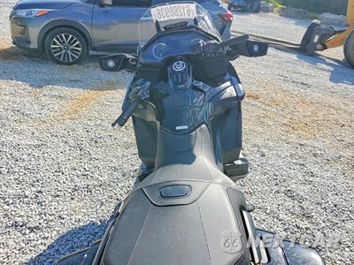Zdjęcie 6 z 8 samochodu: 2019 HONDA GL1800 B VIN:JH2SC7916KK100008 - miniatura