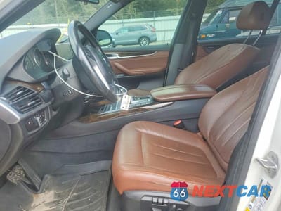 Zdjęcie 7 z 12 samochodu: 2017 BMW X5 XDR40E VIN:5UXKT0C54H0S80510 - miniatura