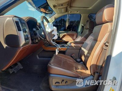 Zdjęcie 13 z 24 samochodu: 2018 CHEVROLET SILVERADO K1500 HIGH COUNTRY VIN:3GCUKTEJ3JG220504 - miniatura