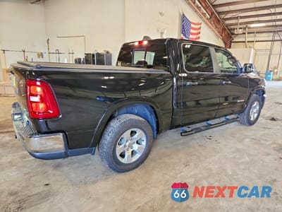 Trzecie zdjęcie samochodu z tyłu: 2025 RAM 1500 BIG HORN/LONE STAR VIN:1C6RRFFG1SN518443 - miniatura