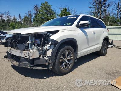 2017 TOYOTA HIGHLANDER LE PLUS 5TDBZRFH7HS426437 - główne zdjęcie licytacji z USA - miniatura