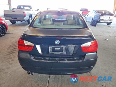 Zdjęcie 6 z 12 samochodu: 2006 BMW 325 I VIN:WBAVB13506KR56053 - miniatura