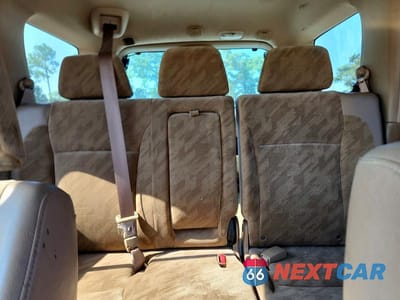 Zdjęcie 10 z 13 samochodu: 2004 HONDA CR-V EX VIN:JHLRD78854C045814 - miniatura