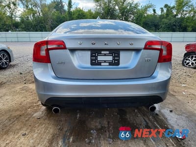 Zdjęcie 6 z 12 samochodu: 2013 VOLVO S60 T5 VIN:YV1612FH3D1220646 - miniatura