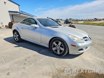 Czwarte zdjęcie samochodu z boku: 2007 MERCEDES-BENZ SLK 280 VIN:WDBWK54F07F157470 - miniatura