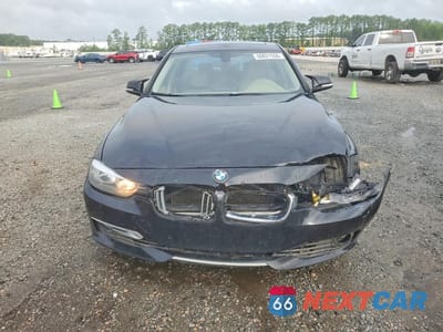 Piąte zdjęcie samochodu w środku: 2013 BMW 328 I SULEV VIN:WBA3C1G51DNR49378 - miniatura