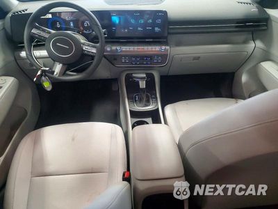 Zdjęcie 8 z 12 samochodu: 2025 HYUNDAI KONA SEL VIN:KM8HB3AB8SU288100 - miniatura