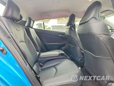 Zdjęcie 11 z 14 samochodu: 2018 TOYOTA PRIUS PRIME PREMIUM VIN:JTDKARFP2J3089519 - miniatura