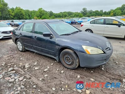 Czwarte zdjęcie samochodu z boku: 2004 HONDA ACCORD LX VIN:1HGCM56314A141547 - miniatura