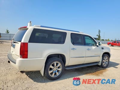 Trzecie zdjęcie samochodu z tyłu: 2007 CADILLAC ESCALADE ESV VIN:1GYFK66807R412603 - miniatura