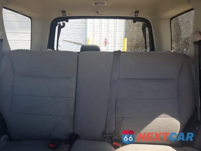 Zdjęcie 10 z 13 samochodu: 2005 FORD ESCAPE XLT VIN:1FMYU93115KD85740 - miniatura