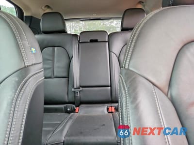 Zdjęcie 10 z 13 samochodu: 2024 VOLVO XC40 CORE VIN:YV4L12UK5R2215860 - miniatura