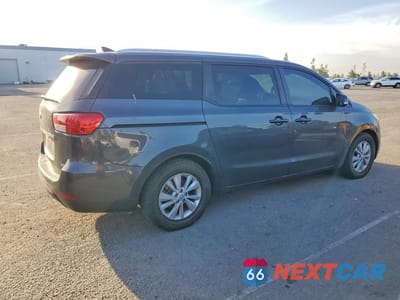 Trzecie zdjęcie samochodu z tyłu: 2018 KIA SEDONA LX VIN:KNDMB5C15J6408375 - miniatura