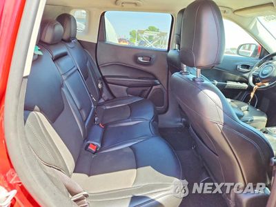 Zdjęcie 10 z 12 samochodu: 2019 JEEP COMPASS LATITUDE VIN:3C4NJCBB5KT833110 - miniatura