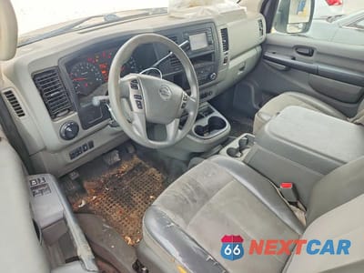Zdjęcie 8 z 13 samochodu: 2014 NISSAN NV2500 DELIVERY VAN VIN:1N6BF0LY2EN110466 - miniatura