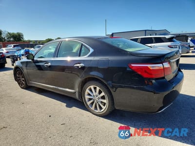 Drugie zdjęcie samochodu z przodu: 2011 LEXUS LS 460 VIN:JTHCL5EF2B5009253 - miniatura