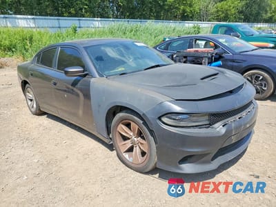 Czwarte zdjęcie samochodu z boku: 2015 DODGE CHARGER SXT VIN:2C3CDXHG3FH835627 - miniatura