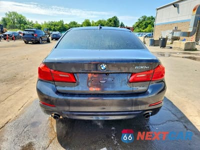Zdjęcie 6 z 12 samochodu: 2019 BMW 530XE VIN:WBAJB1C52KB375162 - miniatura