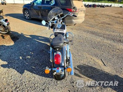 Czwarte zdjęcie samochodu z boku: 2000 HONDA VT750 CD2 VIN:JH2RC4469YM200522 - miniatura