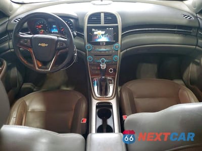 Zdjęcie 8 z 12 samochodu: 2013 CHEVROLET MALIBU 2LT VIN:1G11F5RR7DF104319 - miniatura