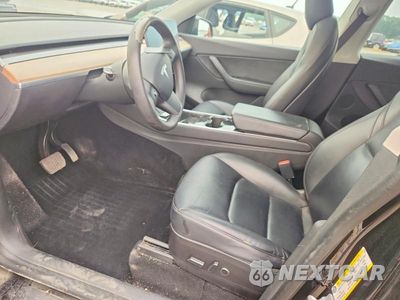 Zdjęcie 7 z 12 samochodu: 2021 TESLA MODEL Y VIN:5YJYGDEE6MF101030 - miniatura