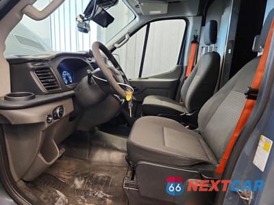 Zdjęcie 7 z 13 samochodu: 2020 FORD TRANSIT 250 DELIVERY VAN VIN:1FTBR3X83LKB27359 - miniatura
