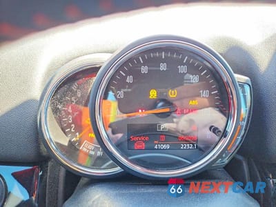 Zdjęcie 9 z 14 samochodu: 2019 MINI COOPER S COUNTRYMAN ALL4 VIN:WMZYT5C58K3J87763 - miniatura