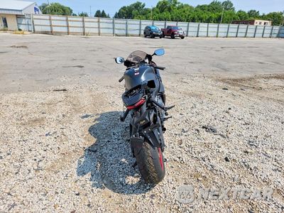 Czwarte zdjęcie samochodu z boku: 2026 SUZUKI GSX-R600 VIN:JS1GN7FA7T7100997 - miniatura