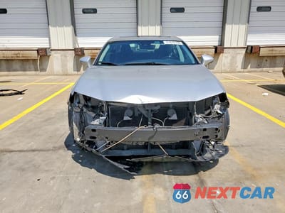 Piąte zdjęcie samochodu w środku: 2018 LEXUS ES 350 VIN:58ABK1GG2JU116813 - miniatura