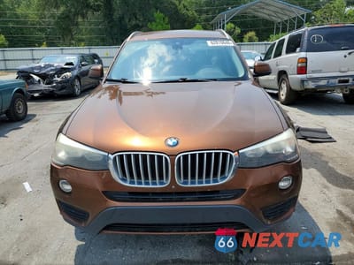 Piąte zdjęcie samochodu w środku: 2017 BMW X3 XDRIVE28I VIN:5UXWX9C56H0T11685 - miniatura