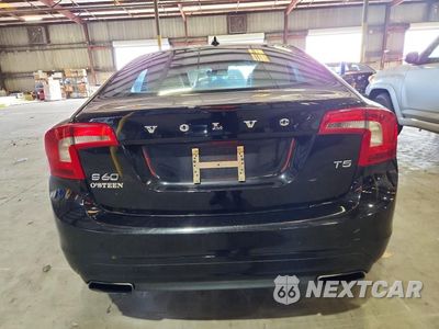 Zdjęcie 6 z 12 samochodu: 2014 VOLVO S60 T5 VIN:YV1612FS9E1285854 - miniatura