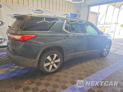 Trzecie zdjęcie samochodu z tyłu: 2018 CHEVROLET TRAVERSE LT VIN:1GNERHKW2JJ210064 - miniatura