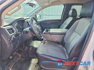 Zdjęcie 7 z 12 samochodu: 2019 NISSAN TITAN S VIN:1N6AA1CK2KN527240 - miniatura
