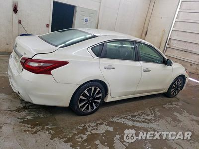 Trzecie zdjęcie samochodu z tyłu: 2018 NISSAN ALTIMA 2.5 SL VIN:1N4AL3AP6JC213162 - miniatura