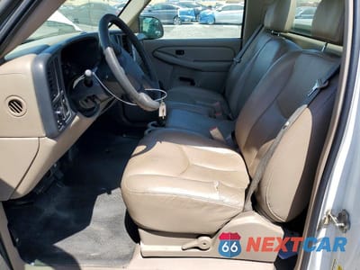 Zdjęcie 7 z 12 samochodu: 2007 CHEVROLET SILVERADO C1500 CLASSIC VIN:1GCEC14V07Z112165 - miniatura