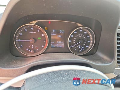 Zdjęcie 9 z 12 samochodu: 2017 HYUNDAI ELANTRA SE VIN:KMHD74LF8HU189405 - miniatura
