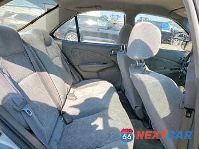 Zdjęcie 10 z 12 samochodu: 2002 NISSAN SENTRA XE VIN:3N1CB51D22L684838 - miniatura