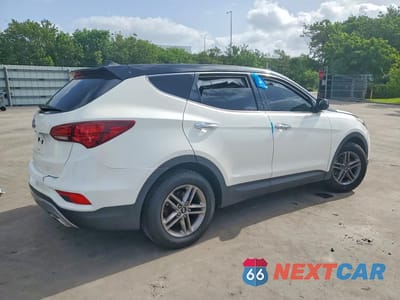 Trzecie zdjęcie samochodu z tyłu: 2017 HYUNDAI SANTA FE SPORT 2.4L VIN:5NMZT3LB2HH011798 - miniatura