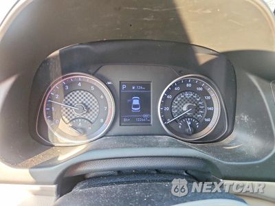 Zdjęcie 9 z 13 samochodu: 2019 HYUNDAI ELANTRA SEL VIN:5NPD84LF9KH457008 - miniatura