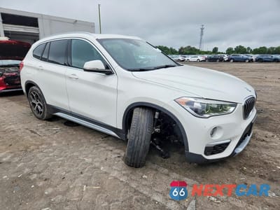 Czwarte zdjęcie samochodu z boku: 2019 BMW X1 XDRIVE28I VIN:WBXHT3C54K5L97904 - miniatura