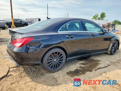 Trzecie zdjęcie samochodu z tyłu: 2019 MERCEDES-BENZ CLA 250 4MATIC VIN:WDDSJ4GBXKN722558 - miniatura