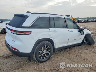 Trzecie zdjęcie samochodu z tyłu: 2025 JEEP GRAND CHEROKEE LIMITED VIN:1C4RJHBG6SC328277 - miniatura