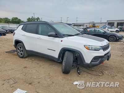 Czwarte zdjęcie samochodu z boku: 2022 JEEP COMPASS TRAILHAWK VIN:3C4NJDDB3NT156923 - miniatura