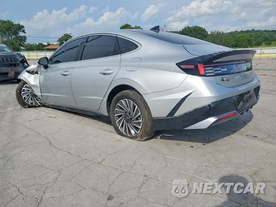 Drugie zdjęcie samochodu z przodu: 2025 HYUNDAI SONATA HYBRID SEL VIN:KMHL34JJ9SA133383 - miniatura